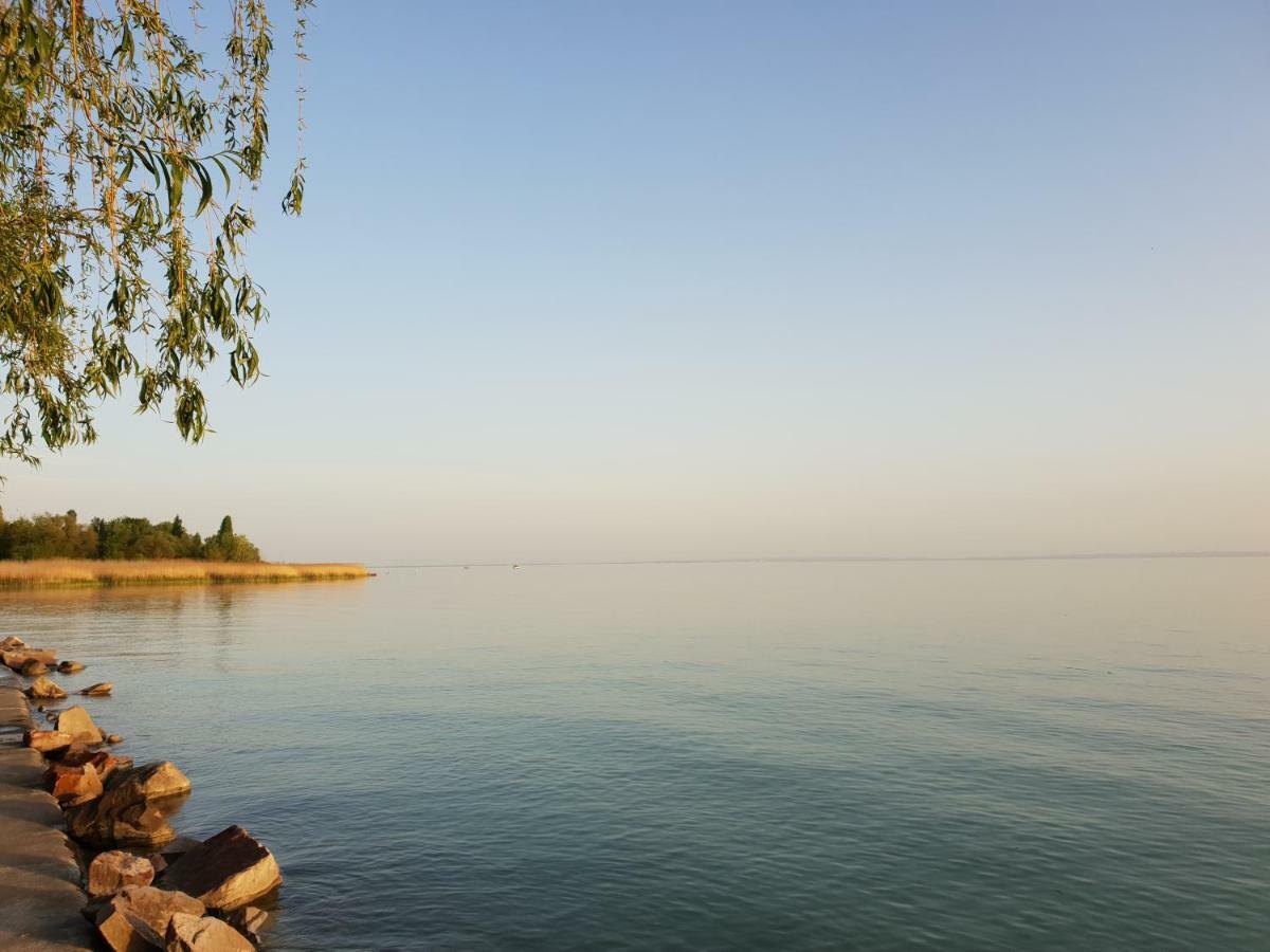 Mila Home Balaton Balatonfůzfő Exterior foto